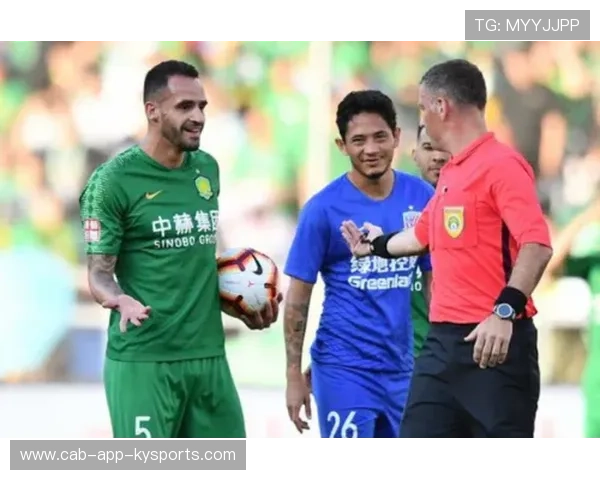 中超裁判判罚透明度成为媒体关注点，中超裁判表