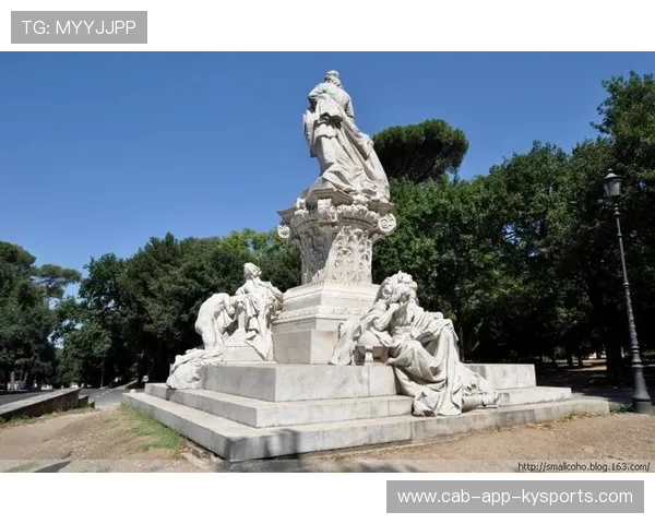 罗马中前场组织逐渐成型