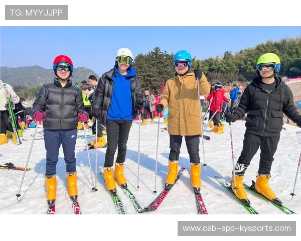 冰雪运动俱乐部加强少儿滑雪课程的家校协同与陪练体系,冰雪运动协会简介 冰雪运动俱乐部加强少儿滑雪课程的家校协同与陪练体系,冰雪运动协会简介